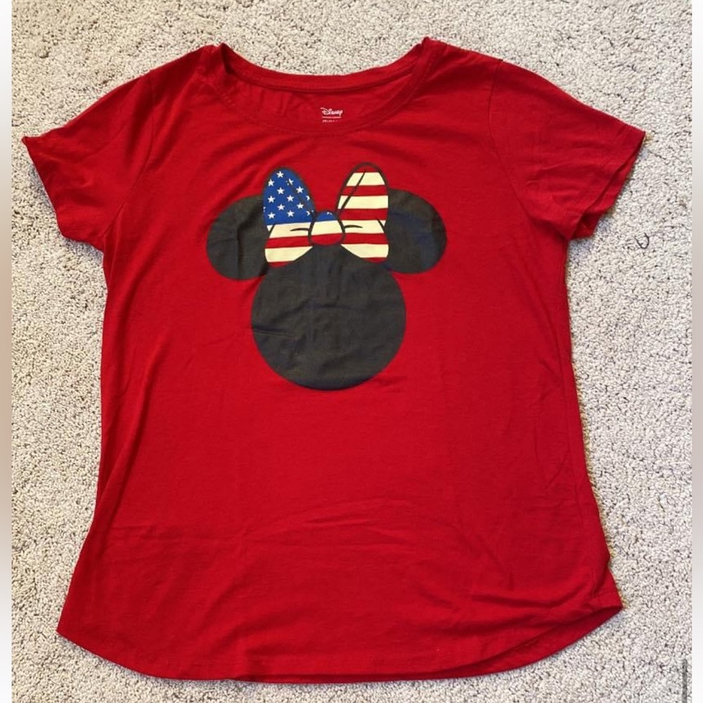 Disney tshirt